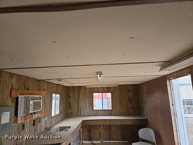 image for item EB1242 1986 Sioux Falls Structures mobile office trailer