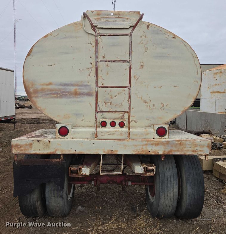 image for item EB1243 1955 TrailMobile tank trailer