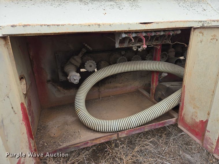 image for item EB1243 1955 TrailMobile tank trailer