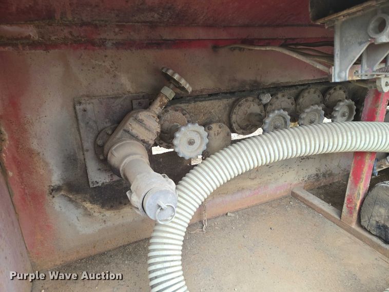 image for item EB1243 1955 TrailMobile tank trailer