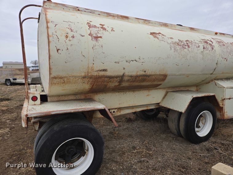image for item EB1243 1955 TrailMobile tank trailer