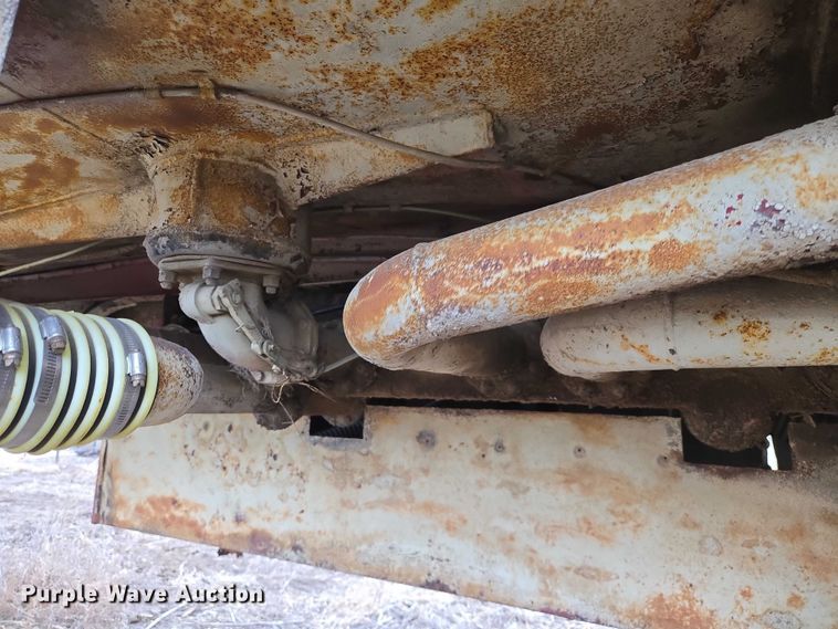 image for item EB1243 1955 TrailMobile tank trailer