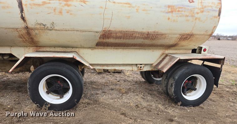 image for item EB1243 1955 TrailMobile tank trailer