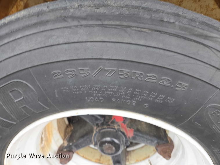 image for item EB1243 1955 TrailMobile tank trailer