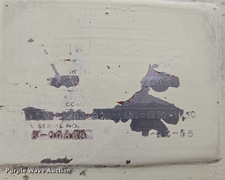 image for item EB1243 1955 TrailMobile tank trailer