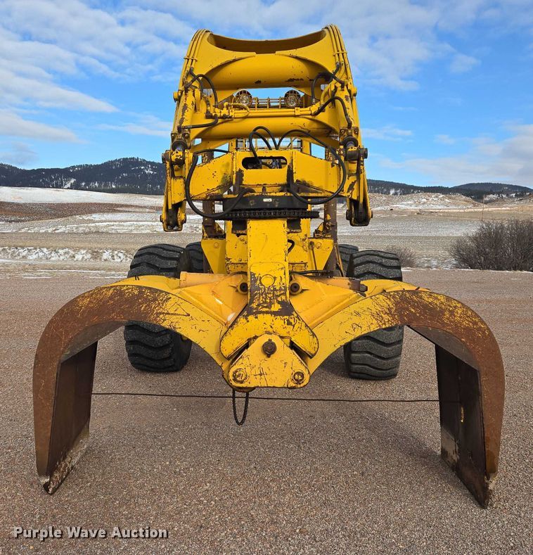 image for item EB1260 Pettibone Cary-Lift 204 material handler