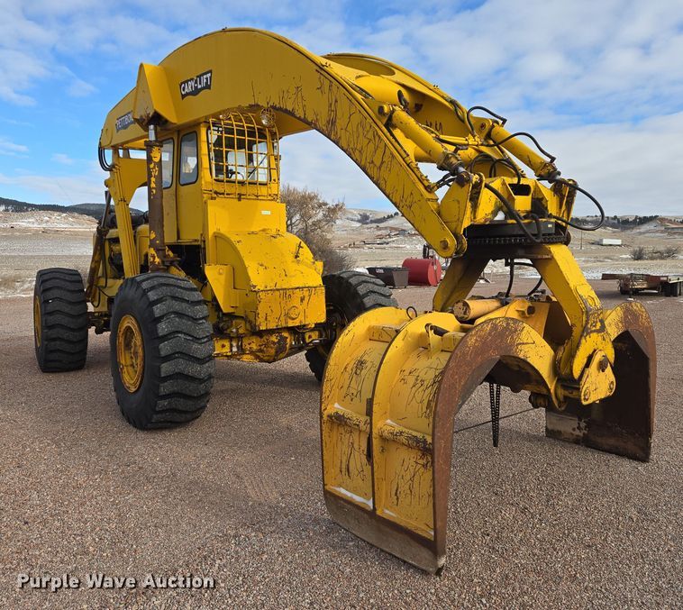 image for item EB1260 Pettibone Cary-Lift 204 material handler