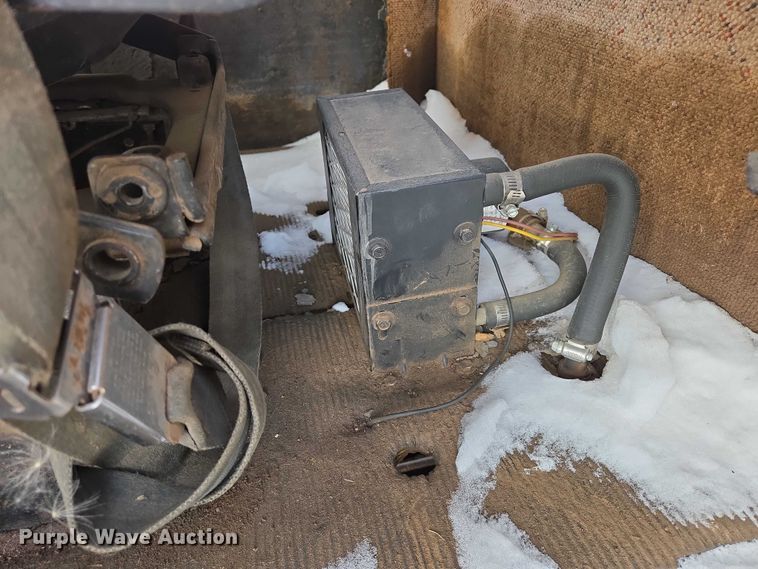 image for item EB1260 Pettibone Cary-Lift 204 material handler