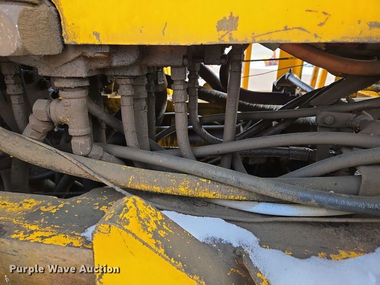 image for item EB1260 Pettibone Cary-Lift 204 material handler