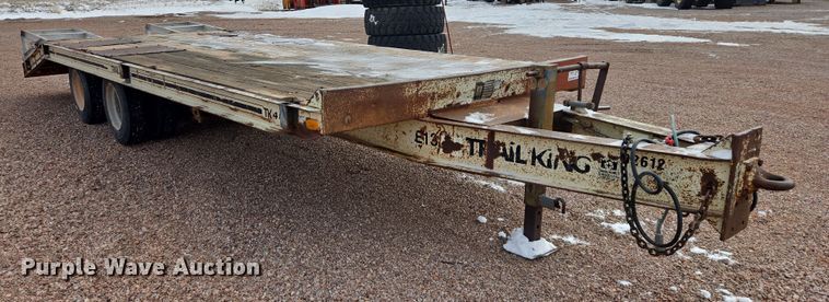 image for item EB1261 1987 Trail King TK40-2400 equipment trailer
