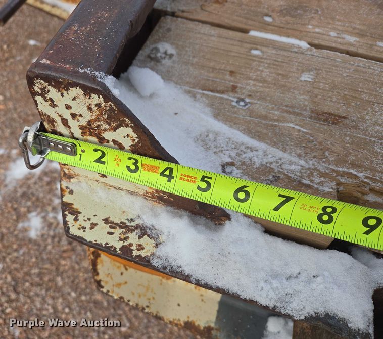 image for item EB1261 1987 Trail King TK40-2400 equipment trailer