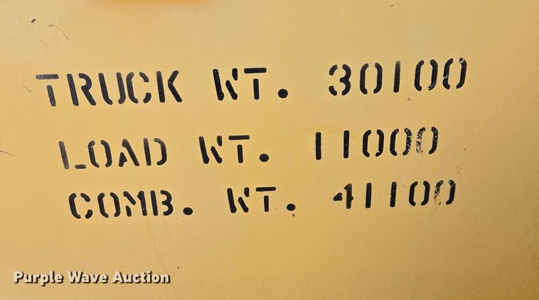 image for item EB1263 2005 Caterpillar TH580B telehandler