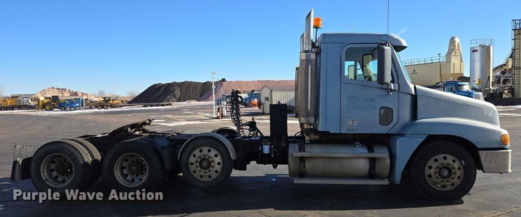 image for item EB1266 2006 Freightliner CST120 semi truck