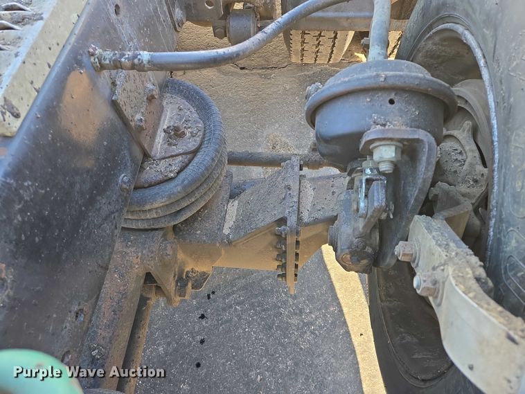 image for item EB1266 2006 Freightliner CST120 semi truck