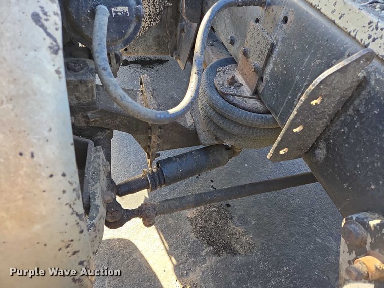 image for item EB1266 2006 Freightliner CST120 semi truck