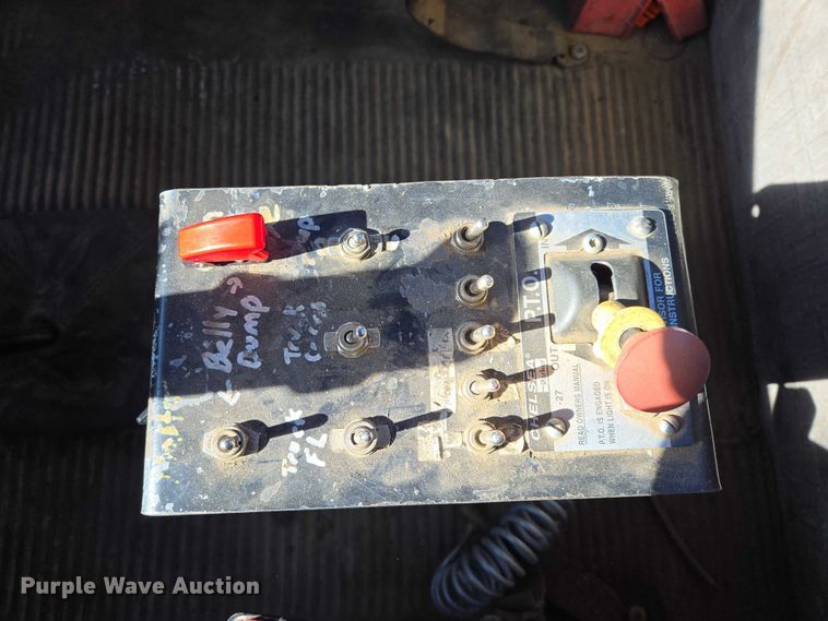 image for item EB1266 2006 Freightliner CST120 semi truck