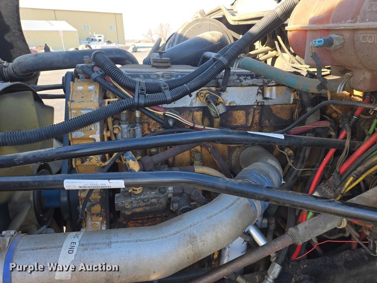 image for item EB1266 2006 Freightliner CST120 semi truck