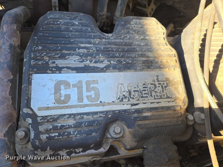 image for item EB1266 2006 Freightliner CST120 semi truck