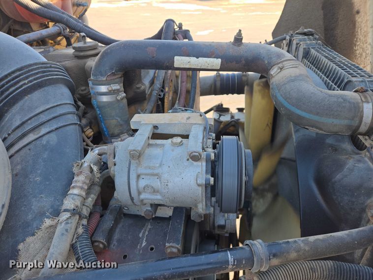 image for item EB1266 2006 Freightliner CST120 semi truck