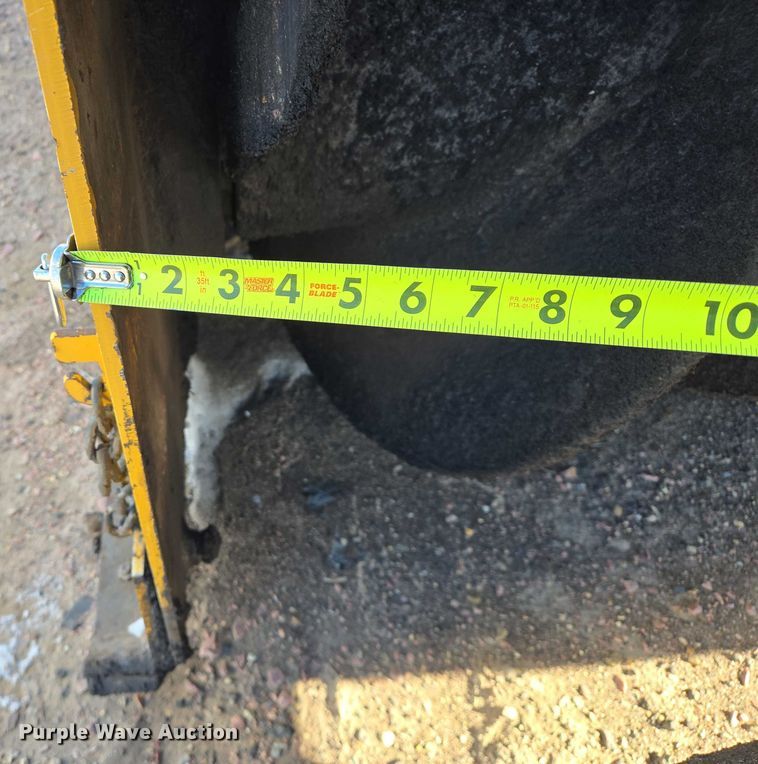 image for item EB1267 Weiler E650A windrower