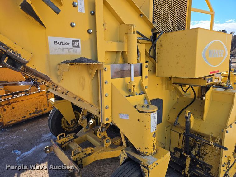 image for item EB1267 Weiler E650A windrower