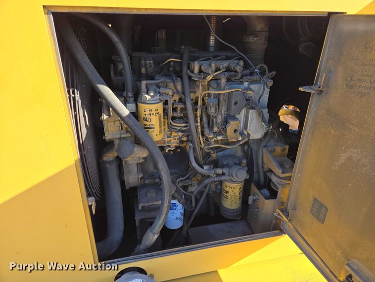 image for item EB1267 Weiler E650A windrower