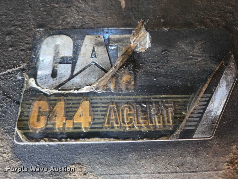 image for item EB1267 Weiler E650A windrower