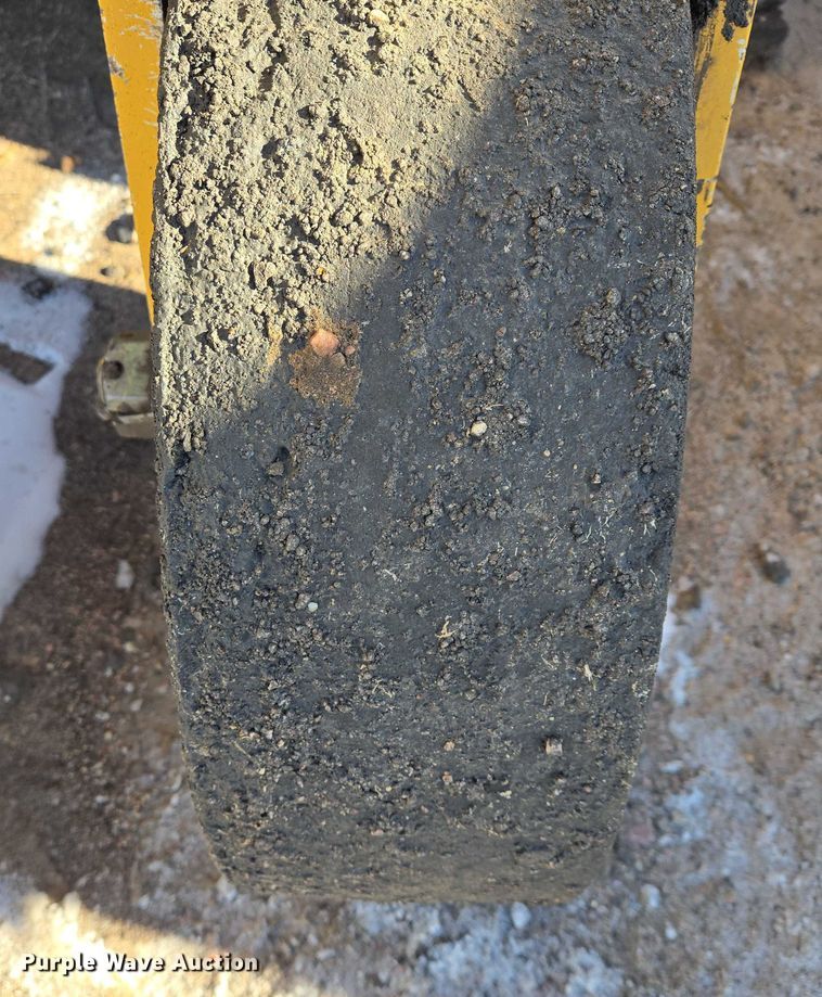 image for item EB1267 Weiler E650A windrower