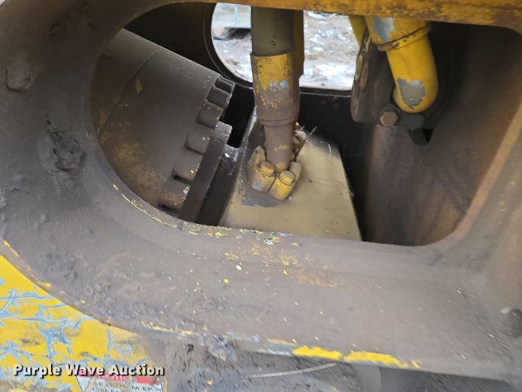 image for item EB1302 Genesis GXT 555R excavator shear