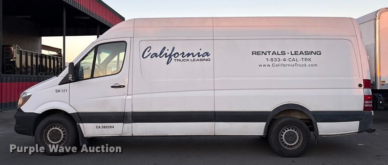 image for item EC8182 2018 Freightliner 2500 van