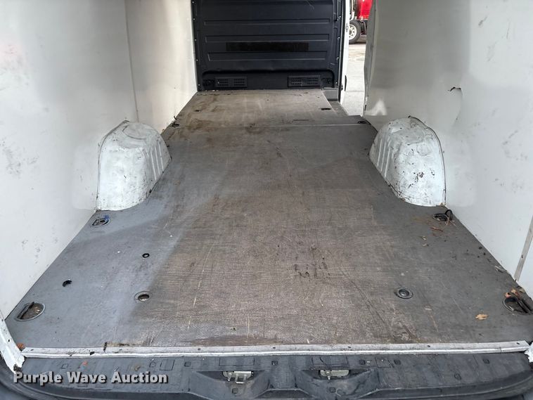 image for item EC8182 2018 Freightliner 2500 van