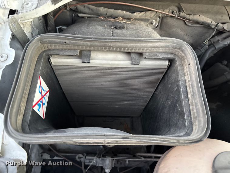 image for item EC8182 2018 Freightliner 2500 van