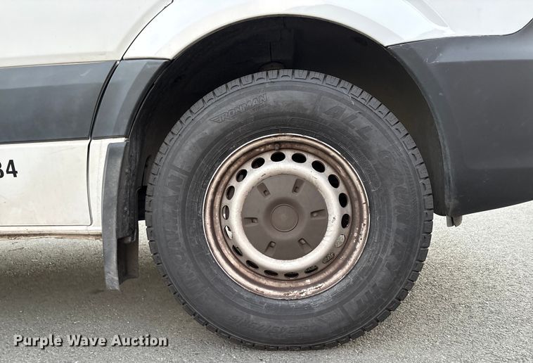 image for item EC8182 2018 Freightliner 2500 van