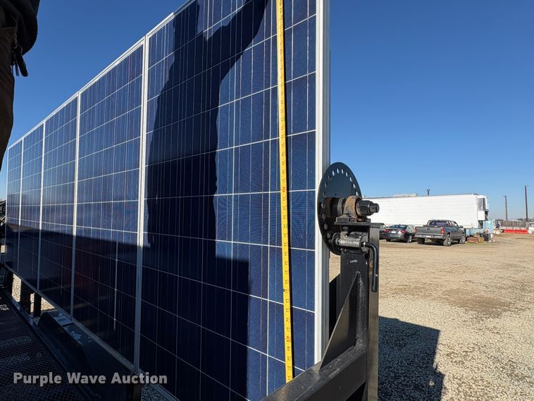 image for item EC8191 2014 Island Power USA SI 6048-US-10 solar panel trailer