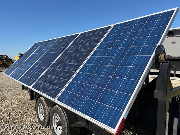 image for item EC8192 2015 Island Power USA IS 6048-US-10 solar panel trailer