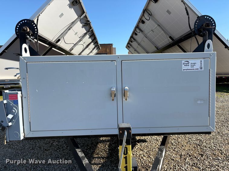 image for item EC8192 2015 Island Power USA IS 6048-US-10 solar panel trailer