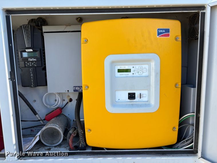 image for item EC8192 2015 Island Power USA IS 6048-US-10 solar panel trailer