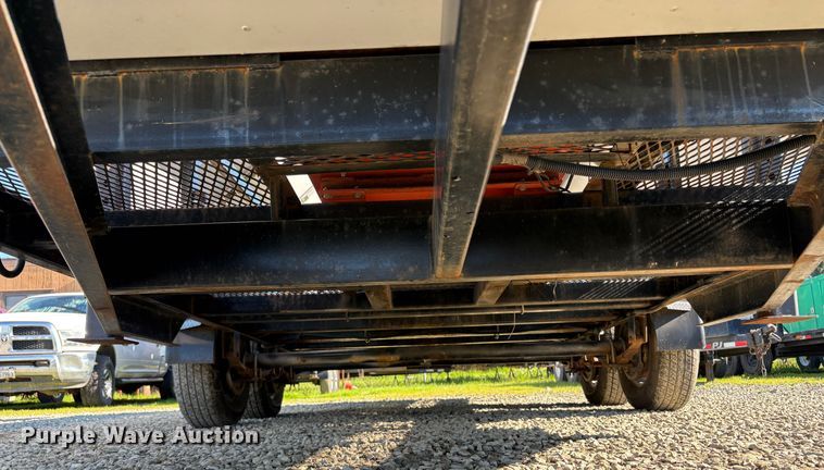 image for item EC8192 2015 Island Power USA IS 6048-US-10 solar panel trailer