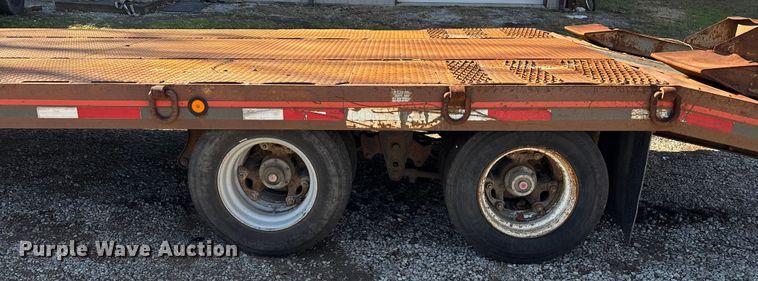 image for item ED2157 2001 Interstate equipment trailer