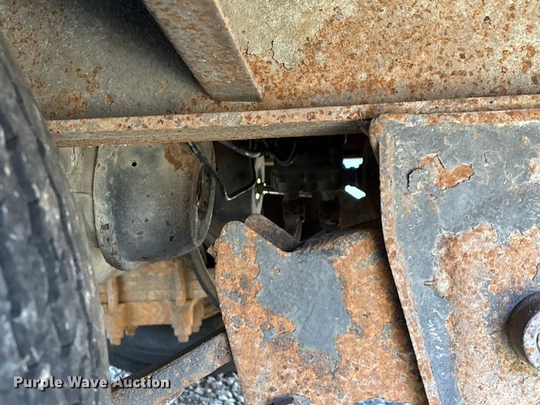 image for item ED2157 2001 Interstate equipment trailer