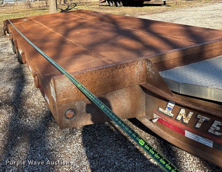 image for item ED2157 2001 Interstate equipment trailer