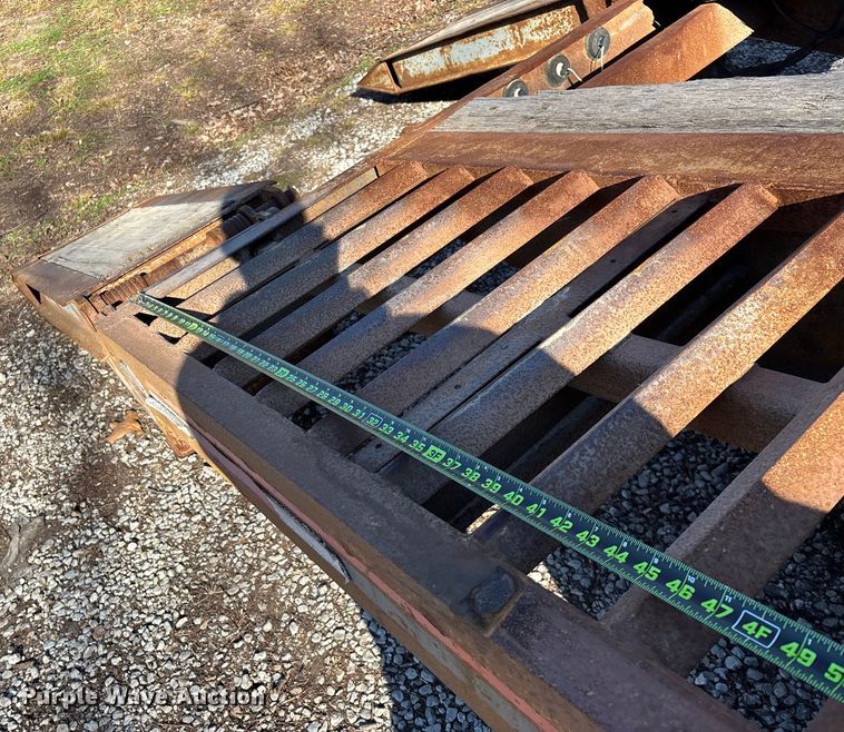 image for item ED2157 2001 Interstate equipment trailer