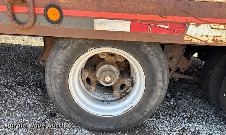 image for item ED2157 2001 Interstate equipment trailer