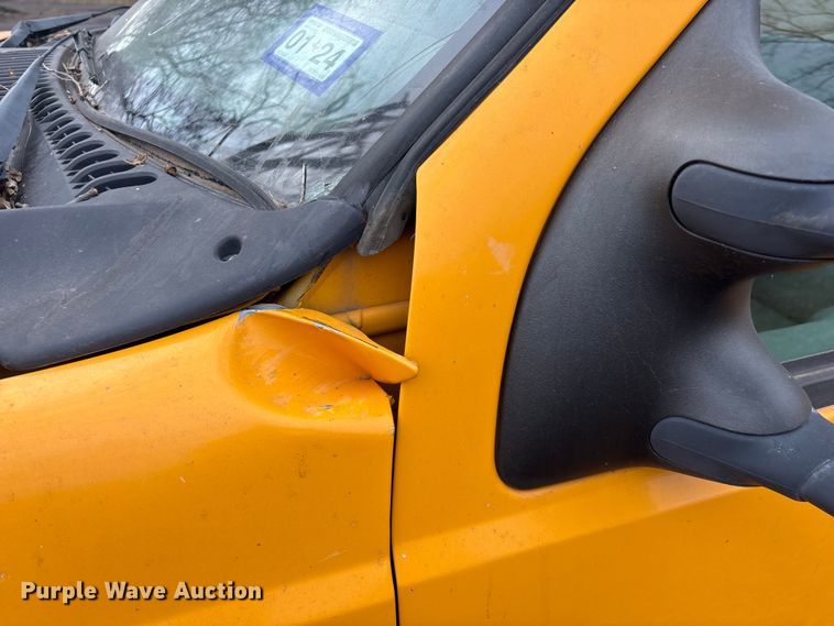 image for item ED2469 2005 Ford F550 Super Duty bucket truck