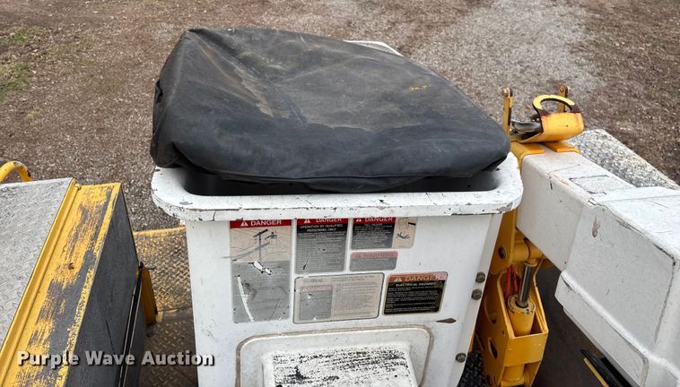 image for item ED2469 2005 Ford F550 Super Duty bucket truck