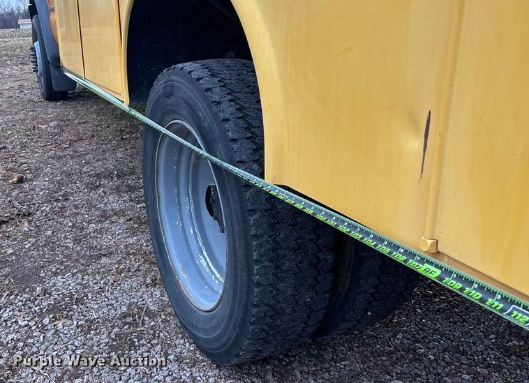 image for item ED2469 2005 Ford F550 Super Duty bucket truck