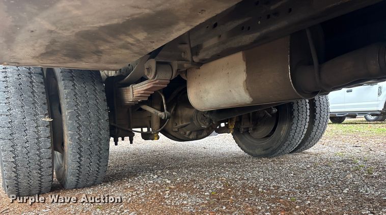 image for item ED2469 2005 Ford F550 Super Duty bucket truck