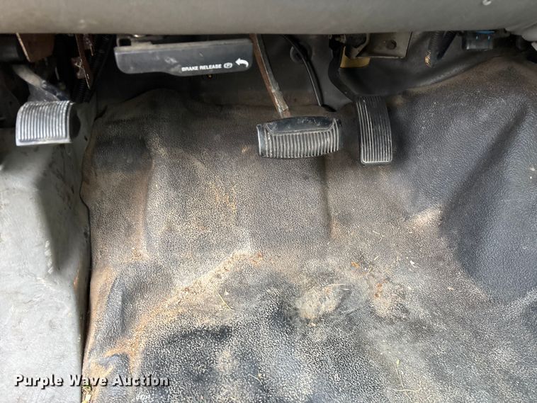 image for item ED2469 2005 Ford F550 Super Duty bucket truck