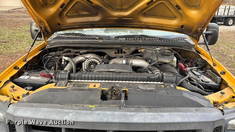 image for item ED2469 2005 Ford F550 Super Duty bucket truck