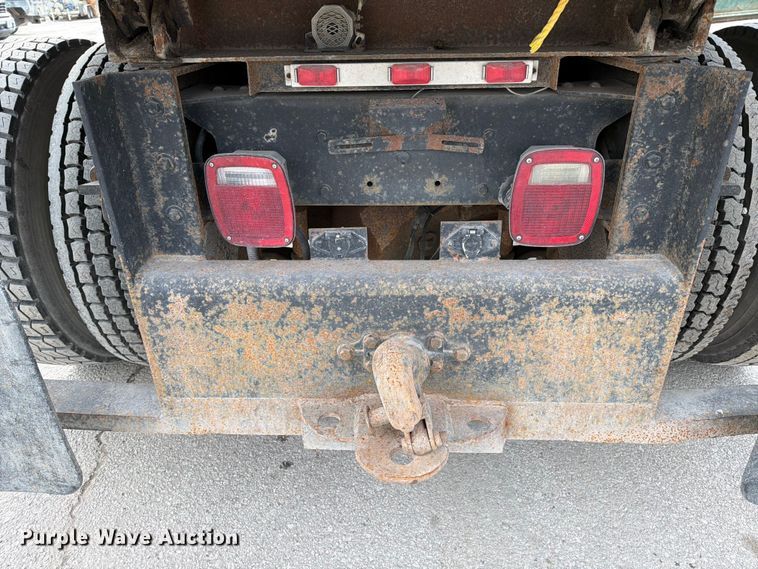 image for item ED5101 1992 GMC TopKick dump truck